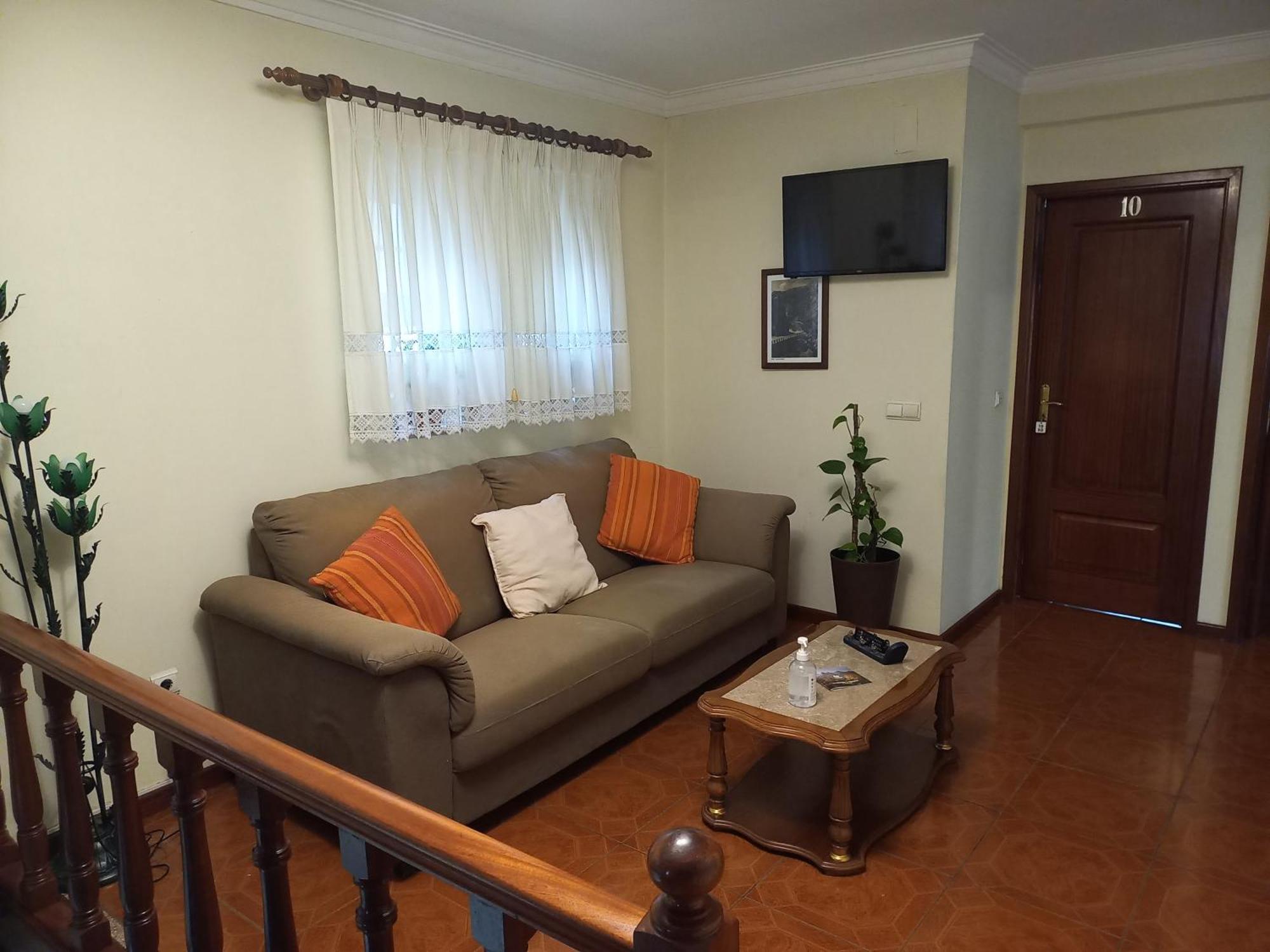 Residencial Ribeiro Hotel Geres Exterior photo